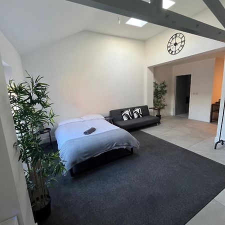 Entire Property In Downham Market, Serviced Accomodation Leilighet Eksteriør bilde