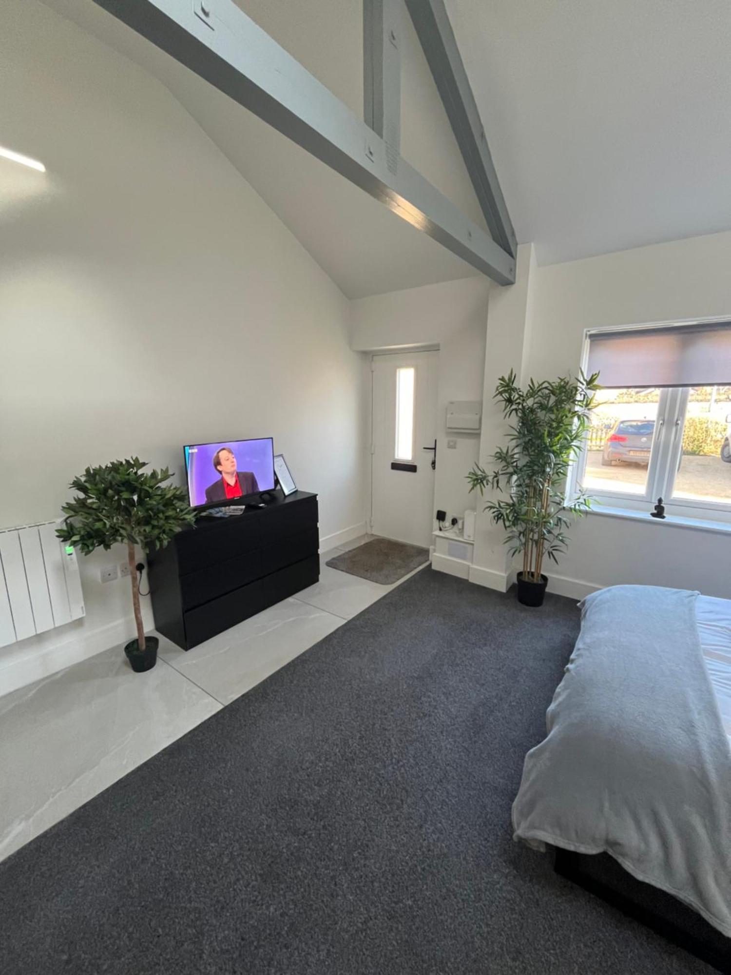 Entire Property In Downham Market, Serviced Accomodation Leilighet Eksteriør bilde
