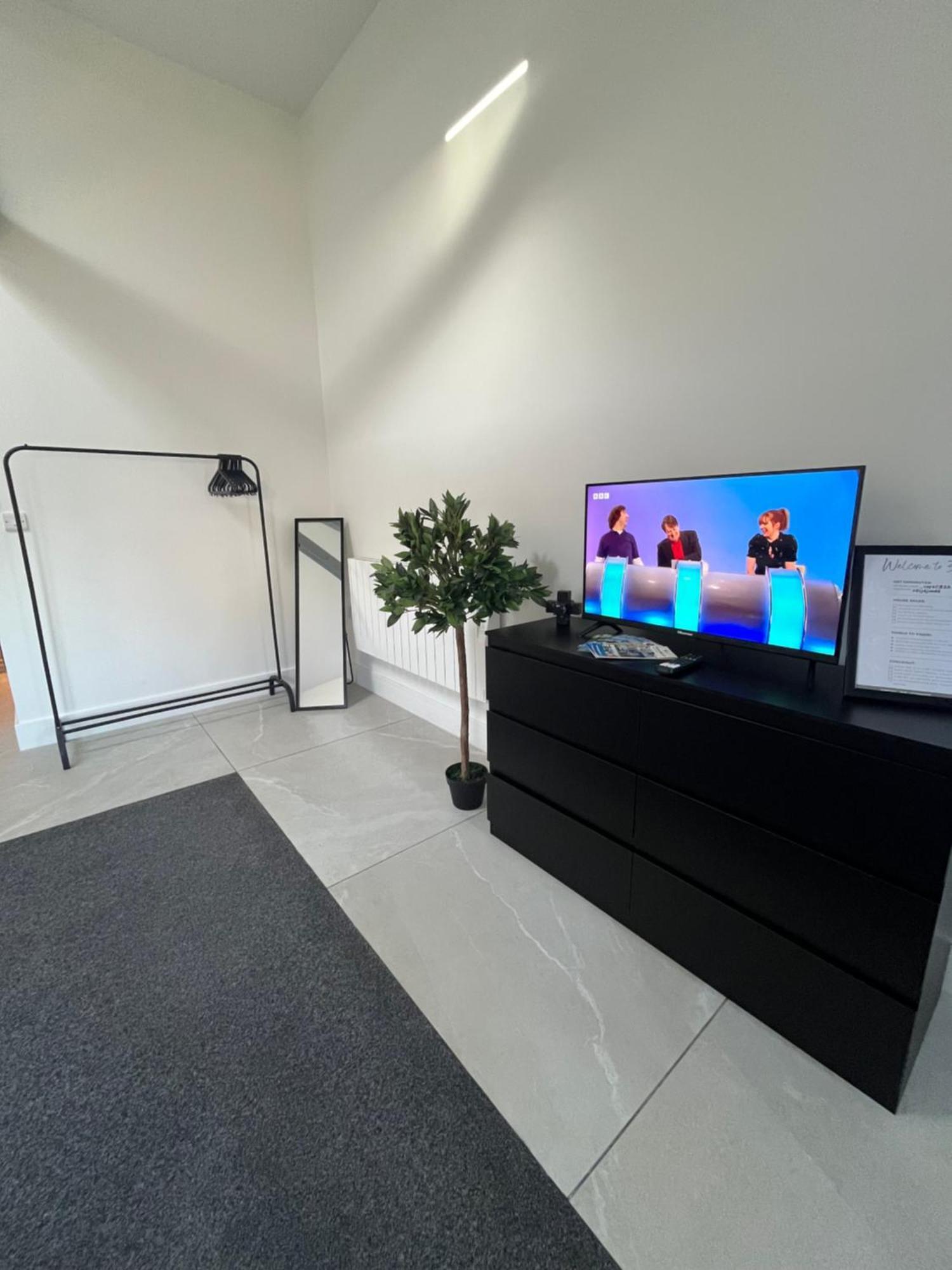 Entire Property In Downham Market, Serviced Accomodation Leilighet Eksteriør bilde
